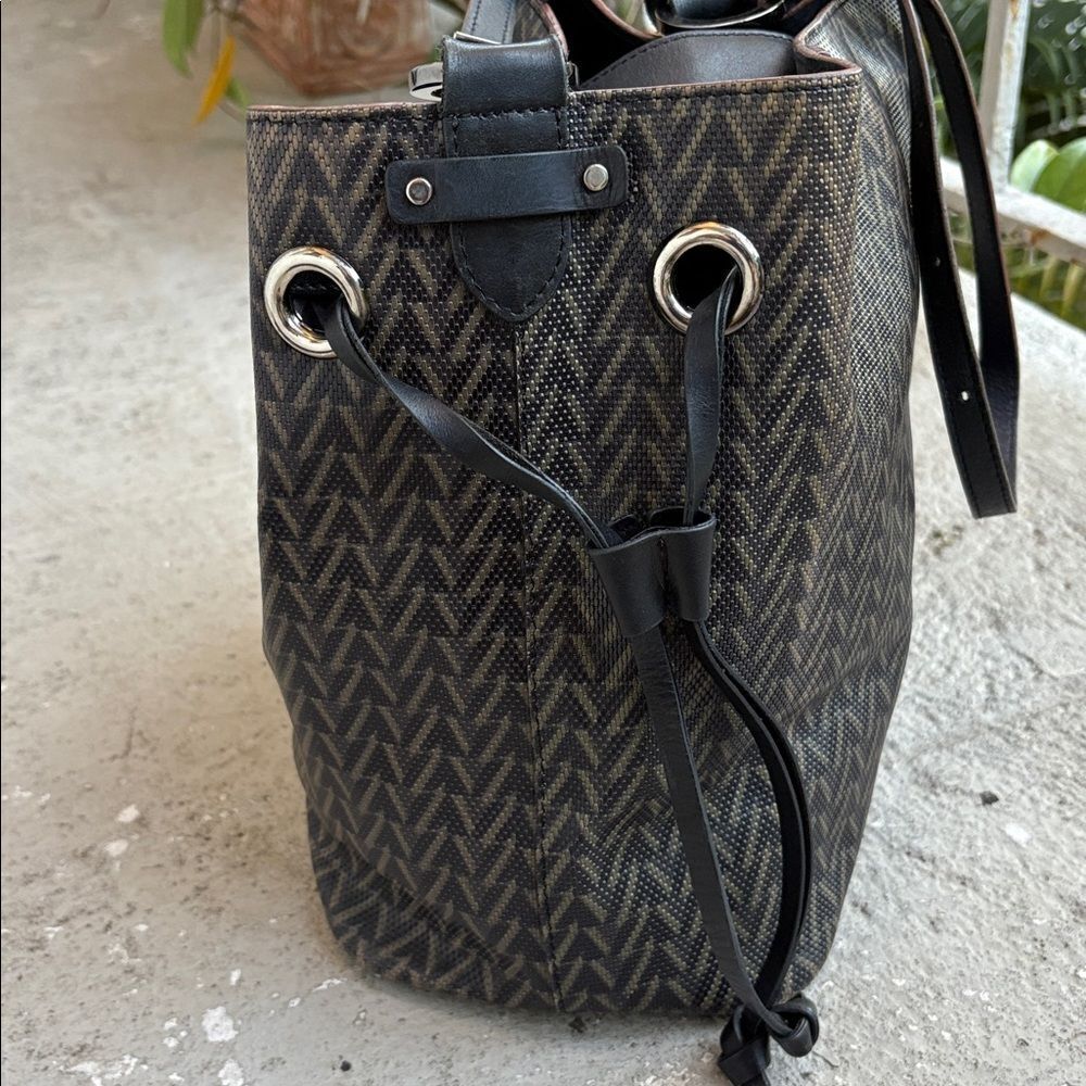 Velez  Drawstring  bag - Picture 4 of 10